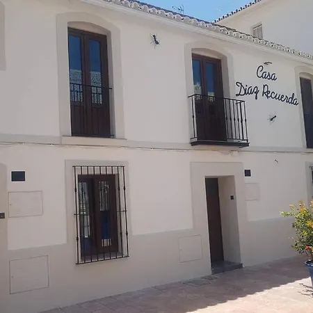 Calle Caridad - Casa Diaz Recuerda - Alto Apartment